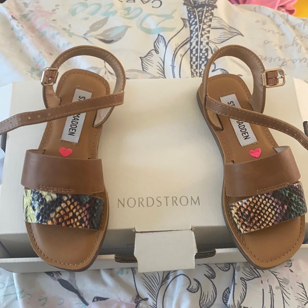 Brand new Steve Madden girl sandals